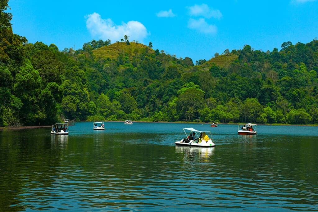 Arrival & Pookode Lake Visit