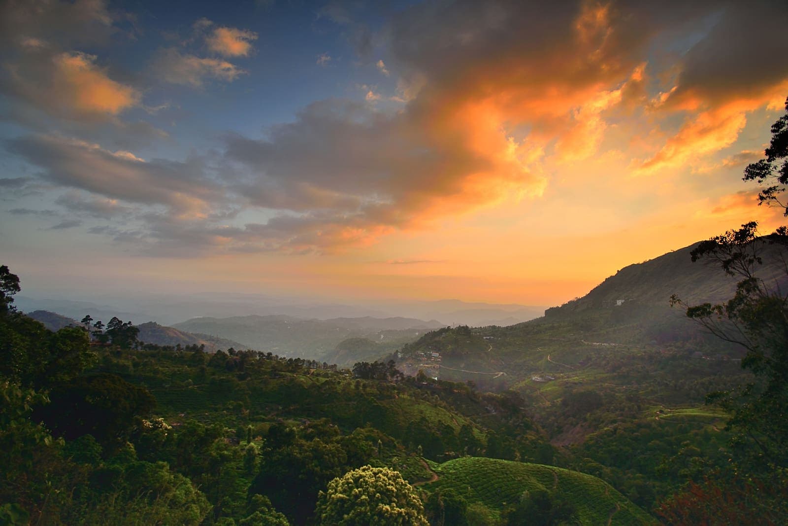 Sunset at Pothamedu View Point