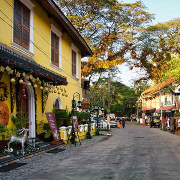 Arrival in Kochi