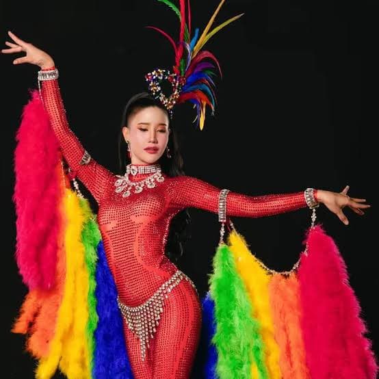 Coral Island Tour & Alcazar Show