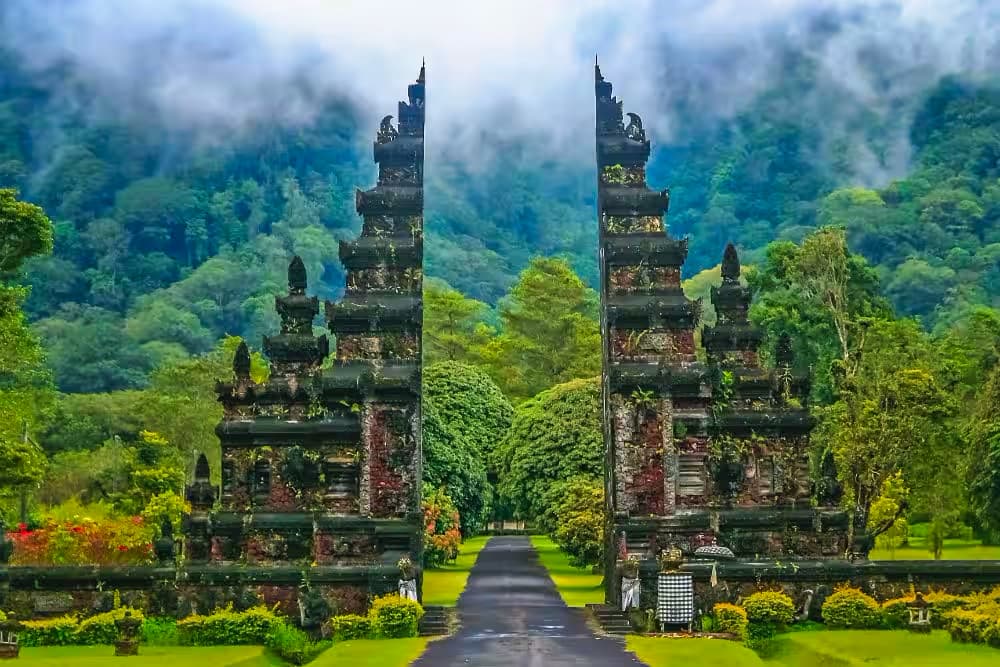 Handara Gate